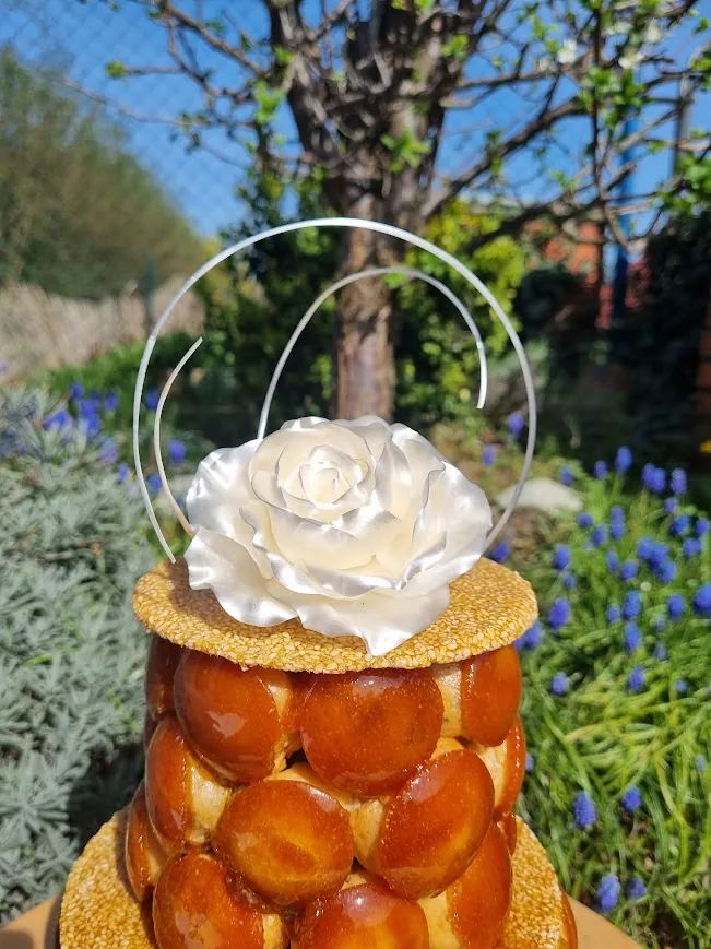 Modelování z karamelu – Pulled Sugar | Základní cukrářský kurz